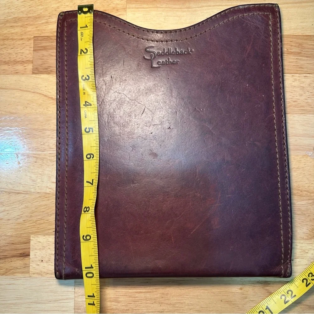 Saddleback Leather Company iPad Sleeve / Large Gadget Pouch